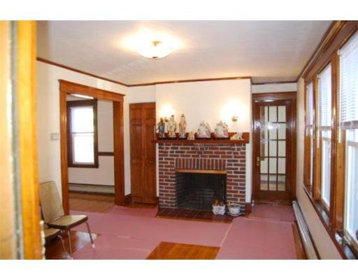 58-60 Waban Pk, Newton, MA 02458