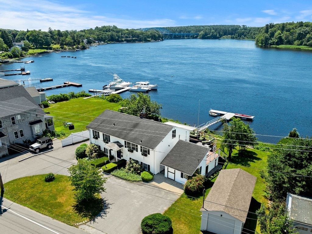425 Main St, Amesbury, MA 01913 &mdash; home for sale in Amesbury, listed at $1,675,000