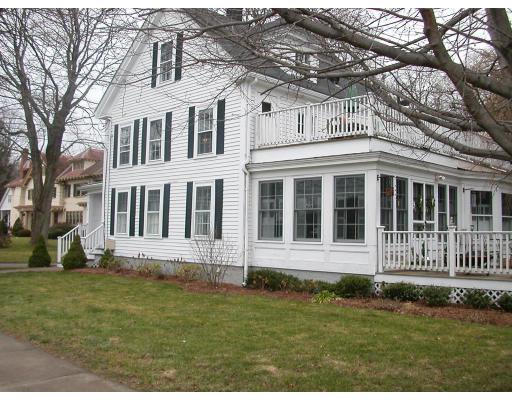 376 Main Street, Amesbury, MA
