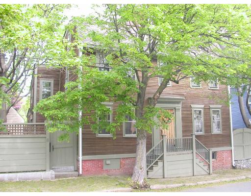8 Olive Street, Newburyport, MA 01950