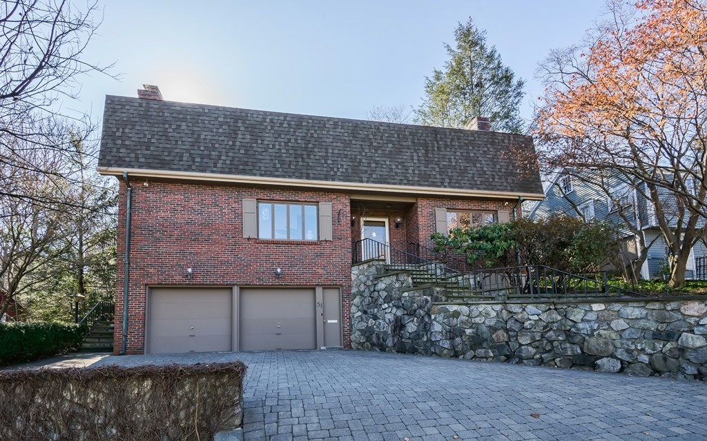 51 Apple Hill Road Melrose, MA 02176