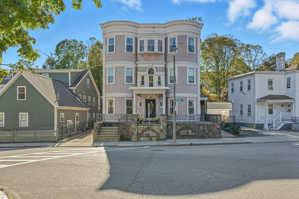 Property Thumbnail Image