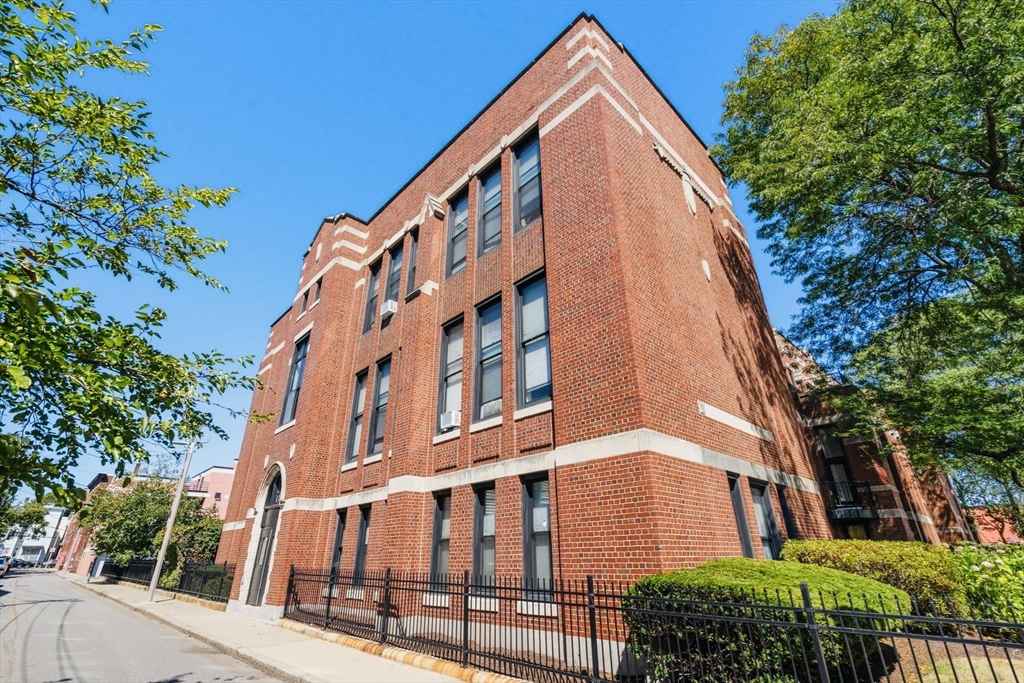 Property Thumbnail Image