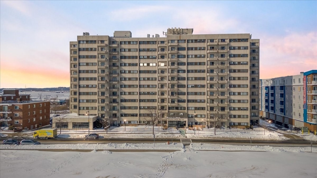 Property Thumbnail Image