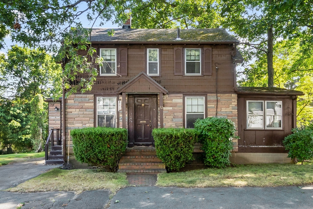 10 East Street Beverly, MA 01915