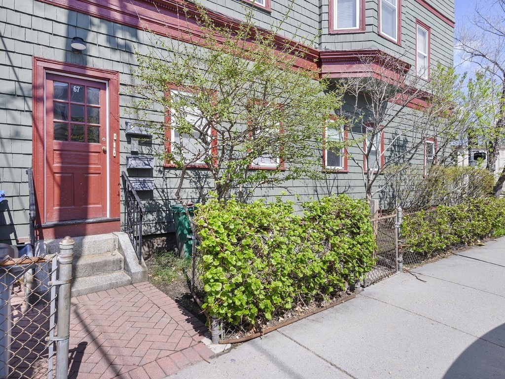 Property Thumbnail Image