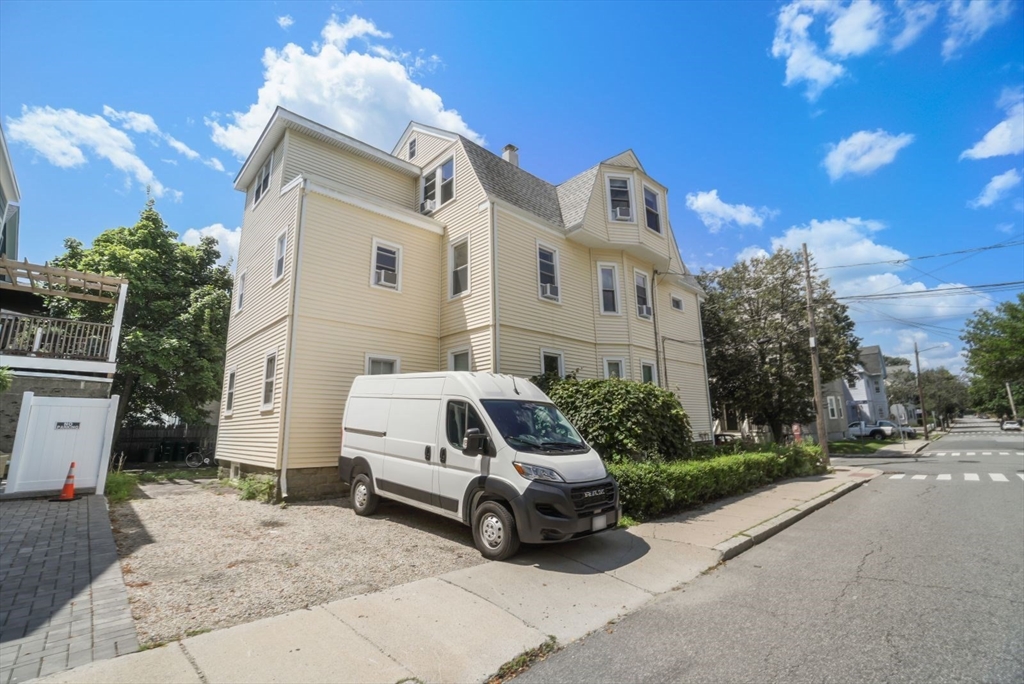 Property Thumbnail Image