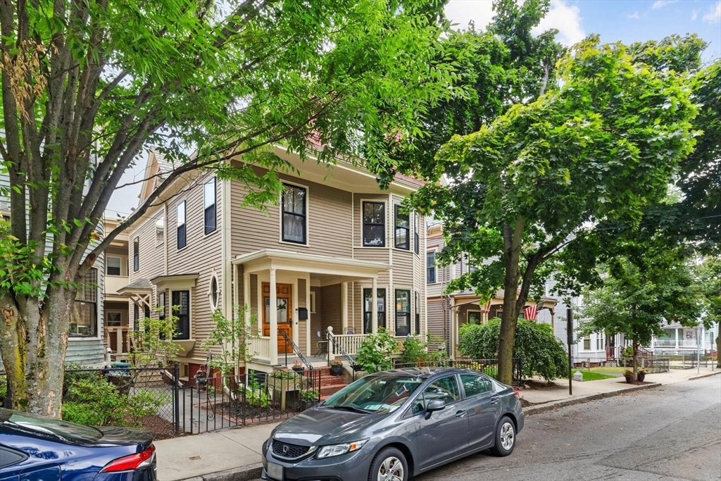Property Thumbnail Image