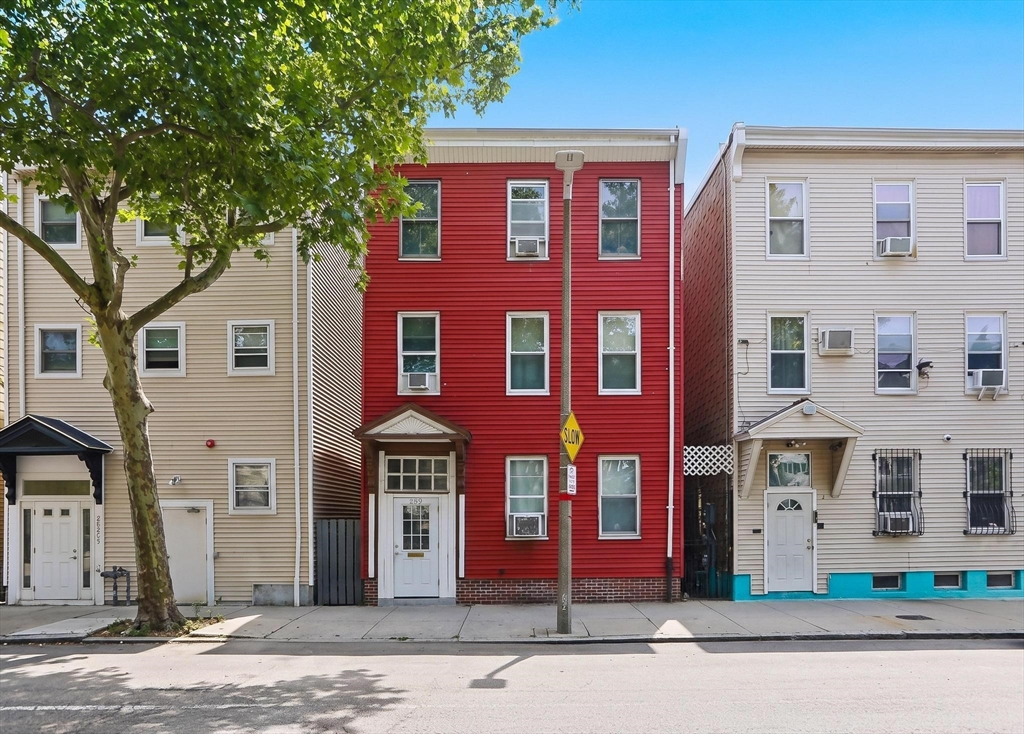 Property Thumbnail Image