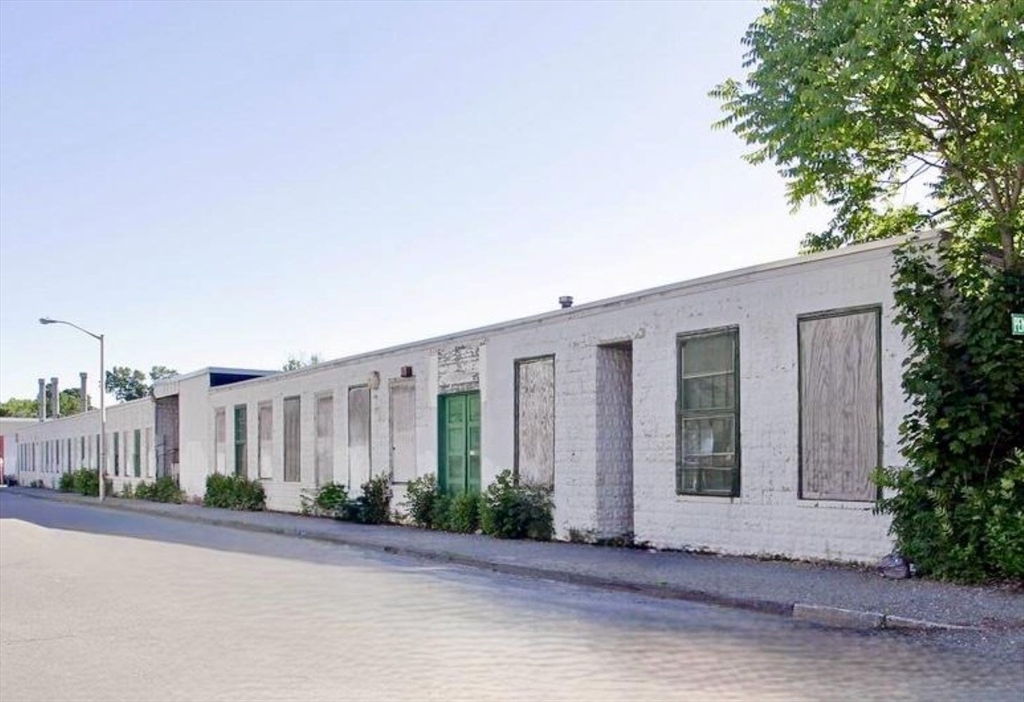 Property Thumbnail Image