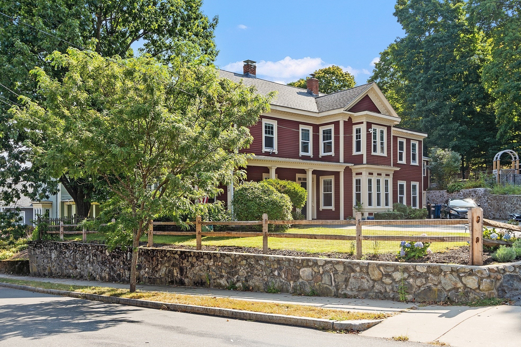 Property Thumbnail Image