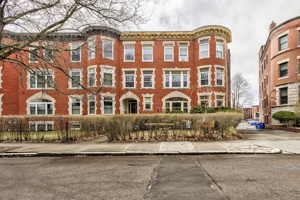 Property Thumbnail Image