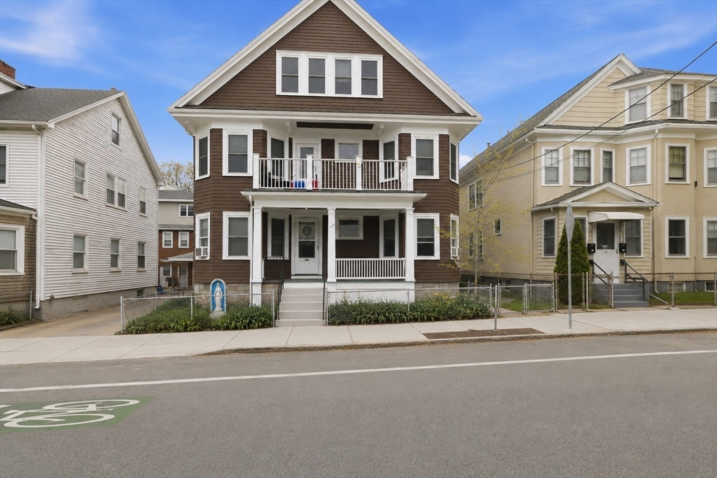 Property Thumbnail Image