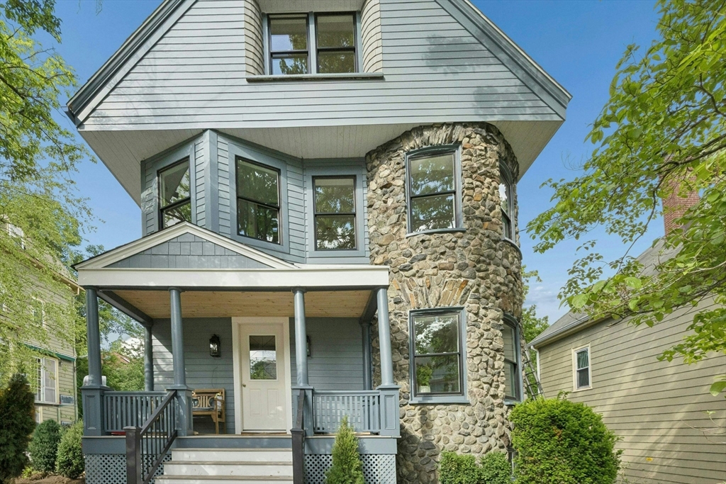 Property Thumbnail Image