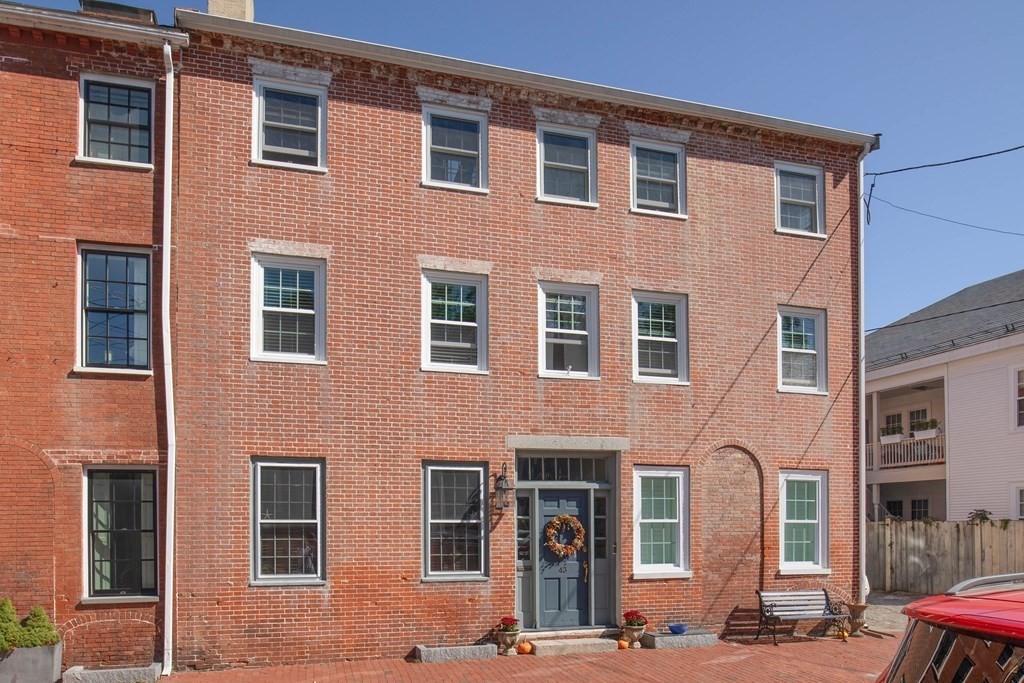 Property Thumbnail Image