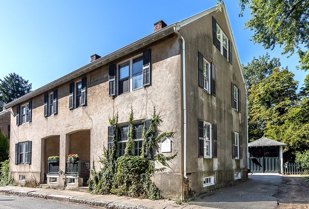 Property Thumbnail Image