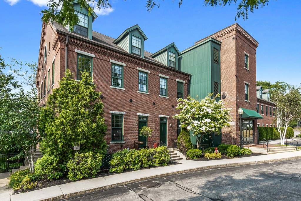 Property Thumbnail Image
