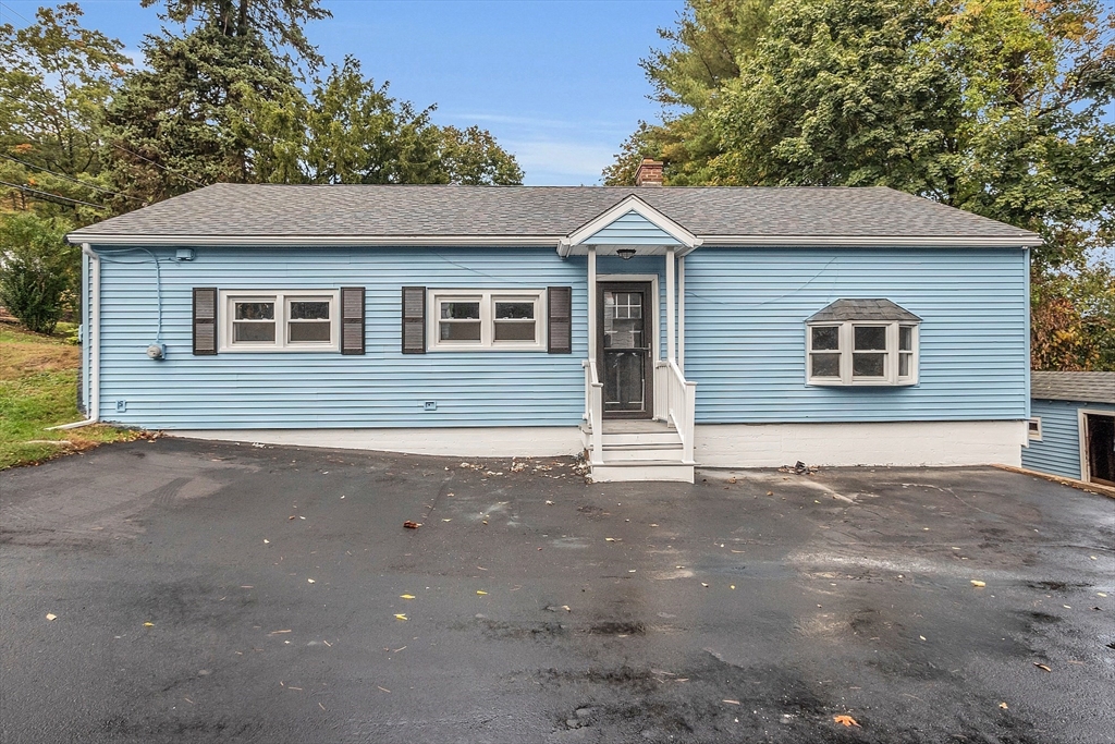 744 Grove Street Worcester, MA 01605