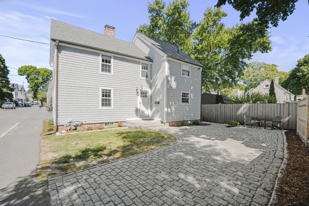 Property Thumbnail Image