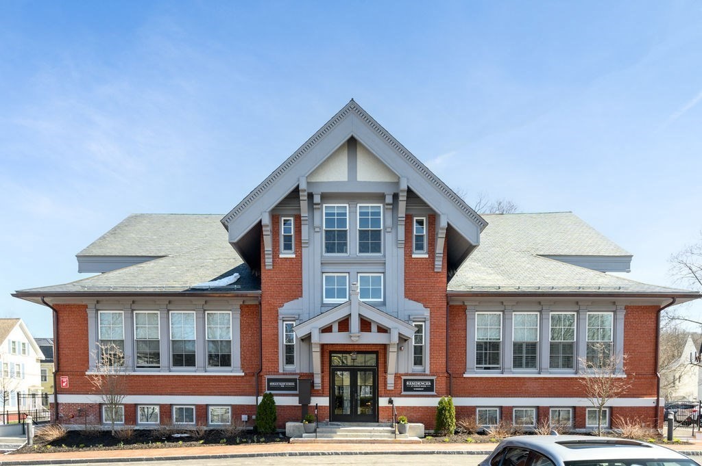Property Thumbnail Image
