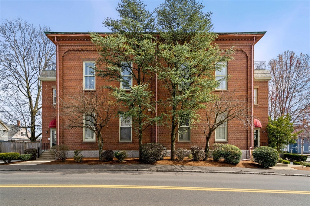 Property Thumbnail Image