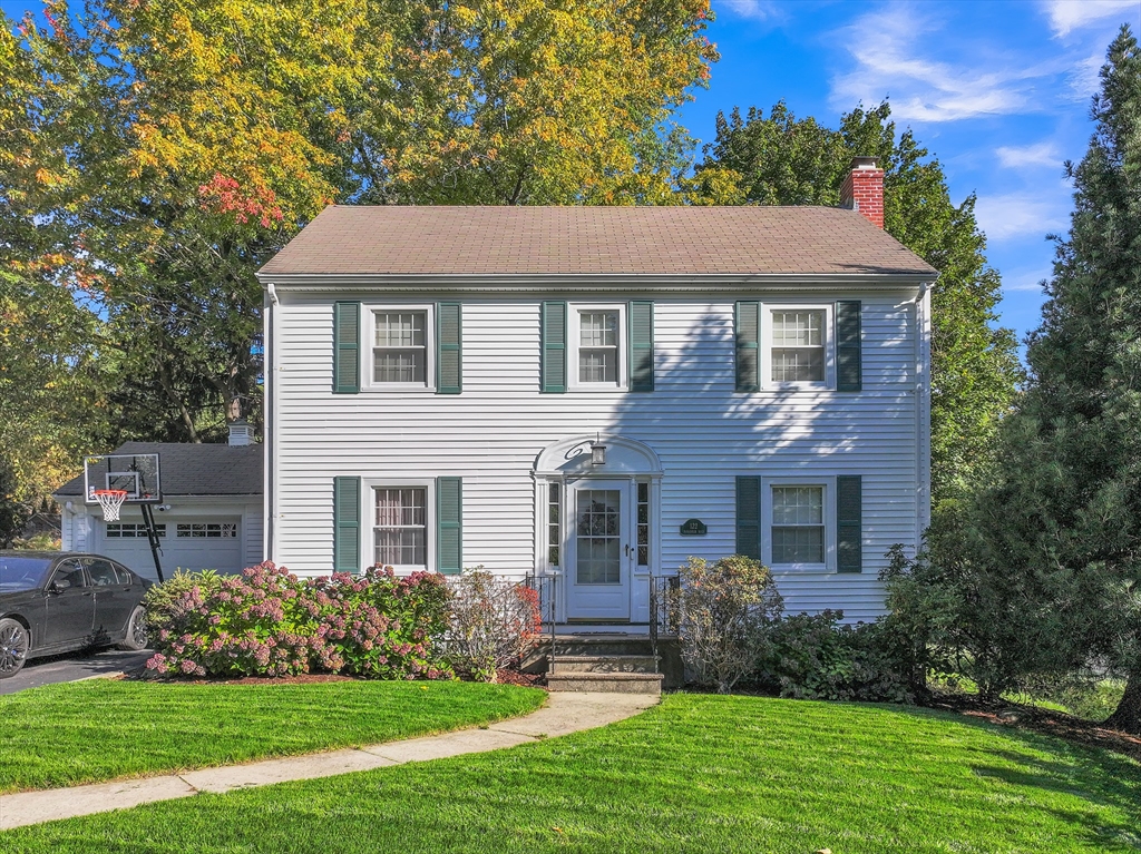 122 Monadnock Road Worcester, MA 01609