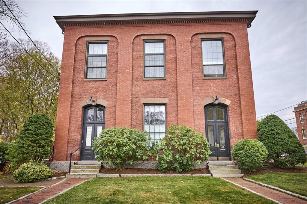 Property Thumbnail Image