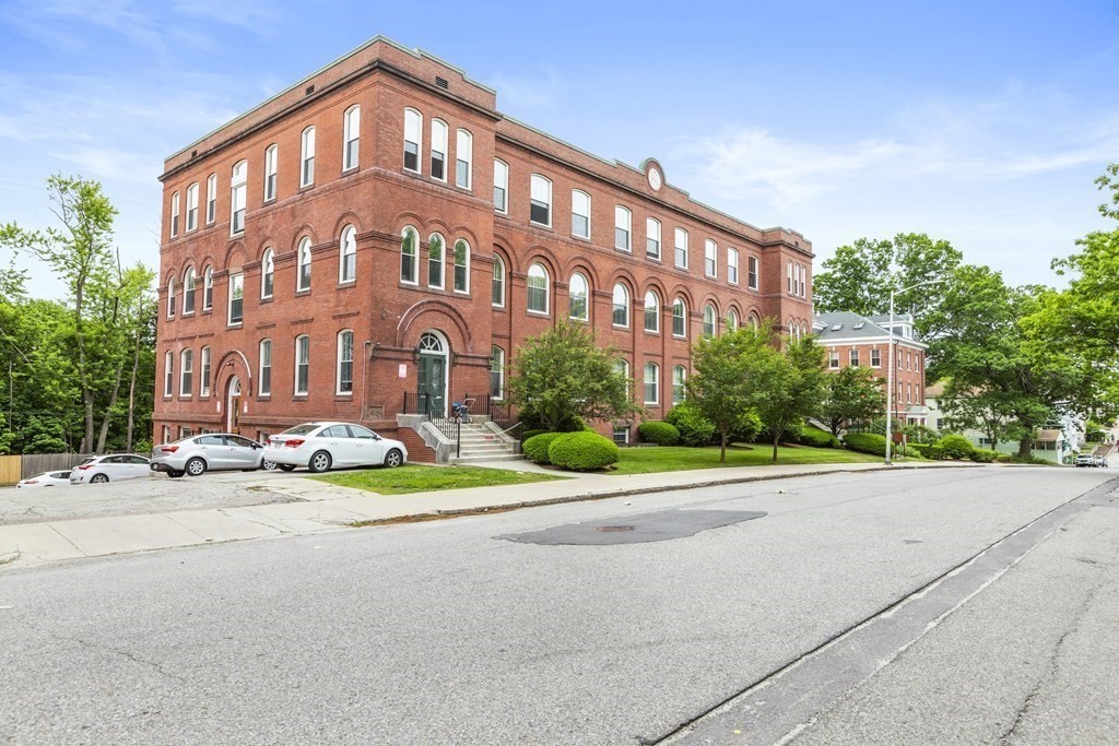 Property Thumbnail Image