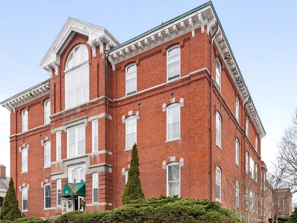 Property Thumbnail Image