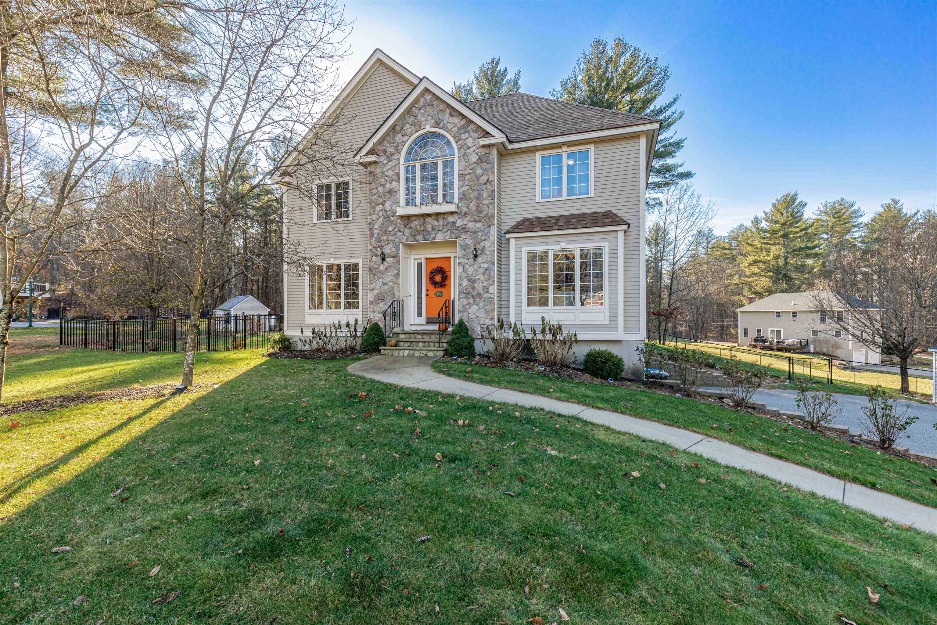 Property Thumbnail Image